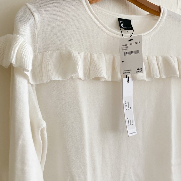 Love token karson ruffle sweater NWT cream ivory medium - Picture 5 of 5